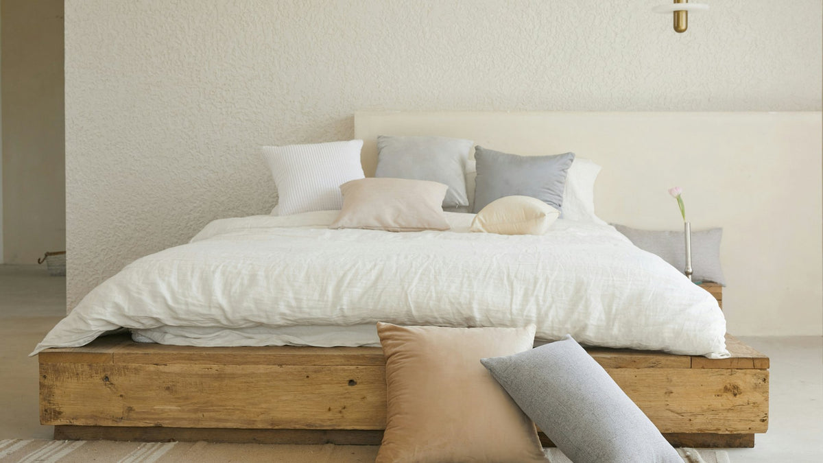 Les Accessoires Essentiels Pour Une Maison Minimaliste et Chaleureuse - The Art Avenue