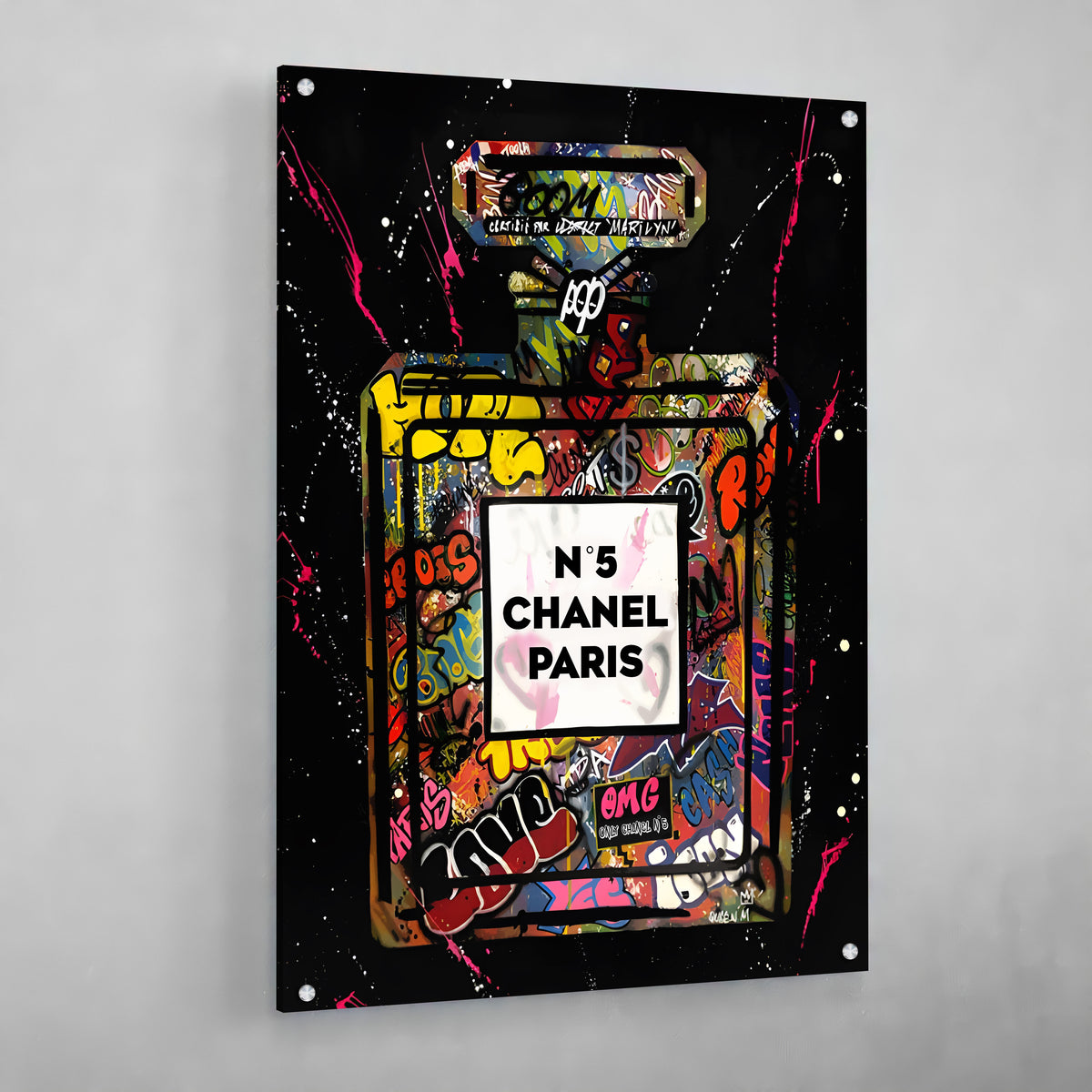 Tableau Chanel Graffiti Parfum : Une œuvre d'art vibrante de style graffiti représentant un flacon de parfum Chanel n° 5