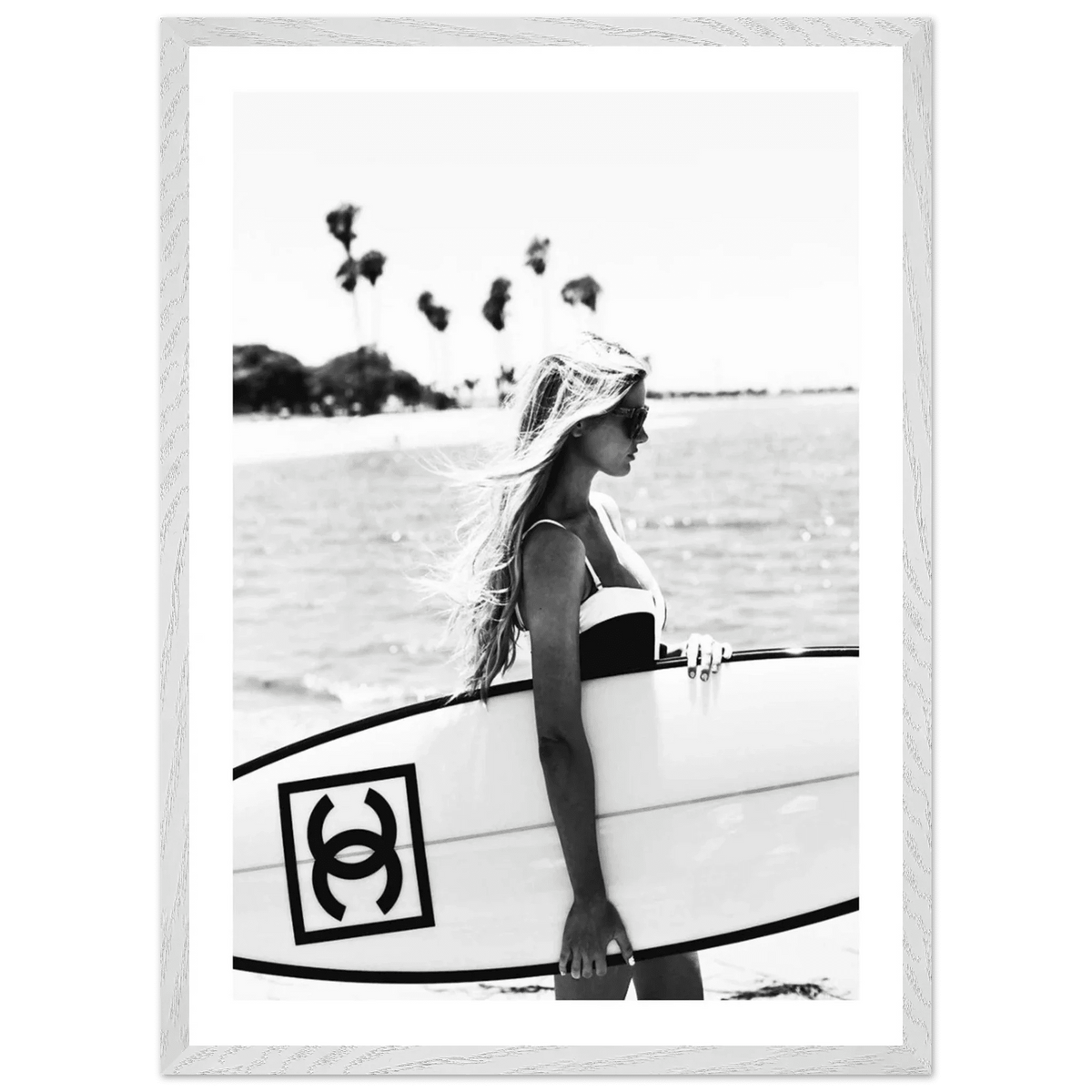 Tableau Chanel Noir et Blanc Surfeuse - The Art Avenue