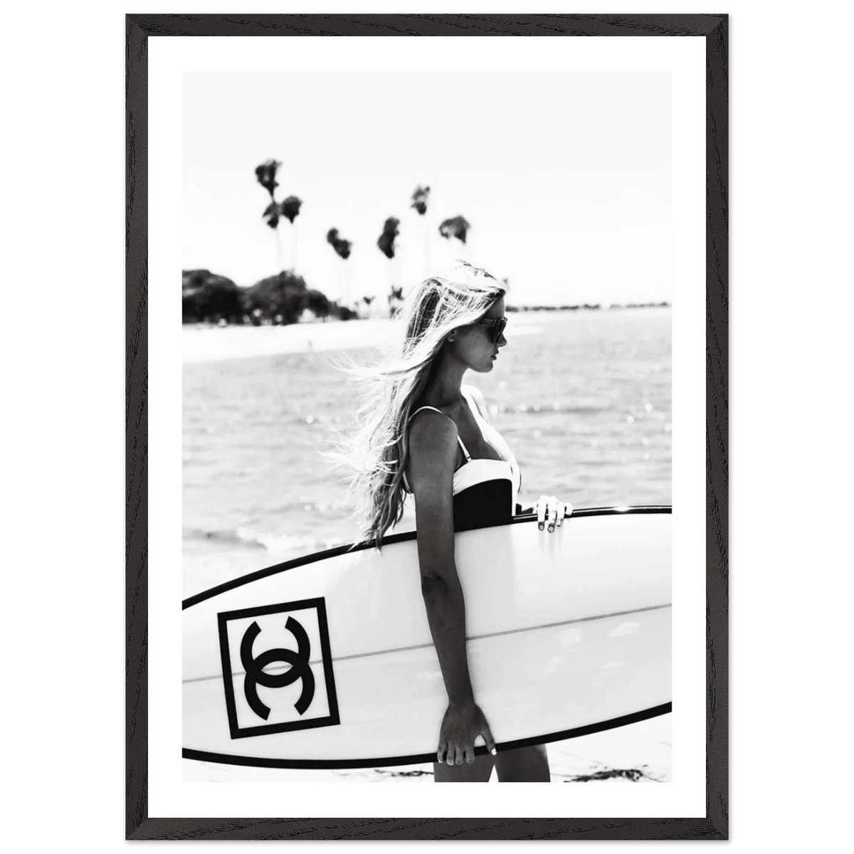 Tableau Chanel Noir et Blanc Surfeuse - The Art Avenue
