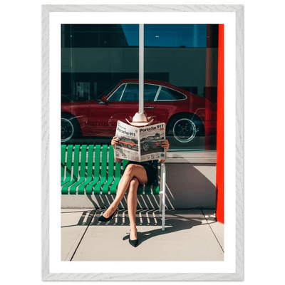 Tableau Photographie Élégance Urbaine et Voiture de Sport - The Art Avenue